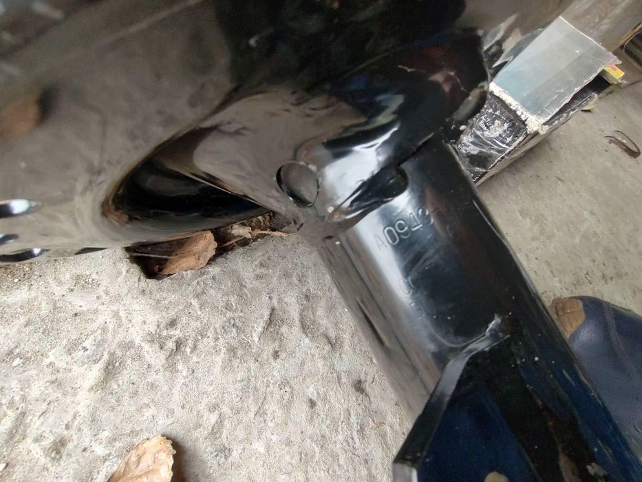 Амортизатор Toyota Camry 40