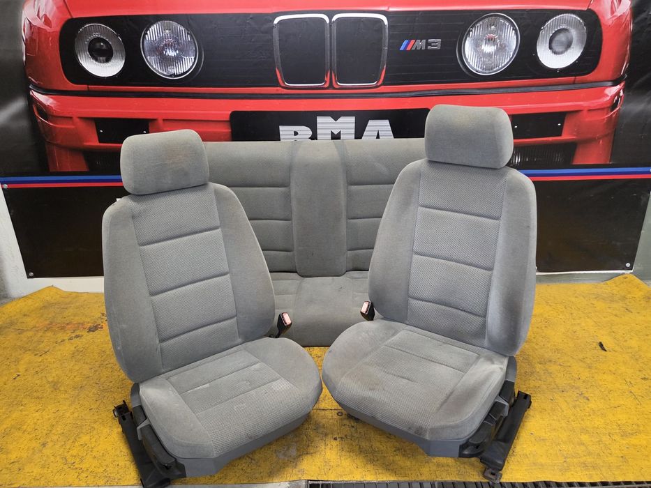 BMW E36 Sedan Fotele Kanapa Komplet Jasno Szary Welur BDB Przedlift