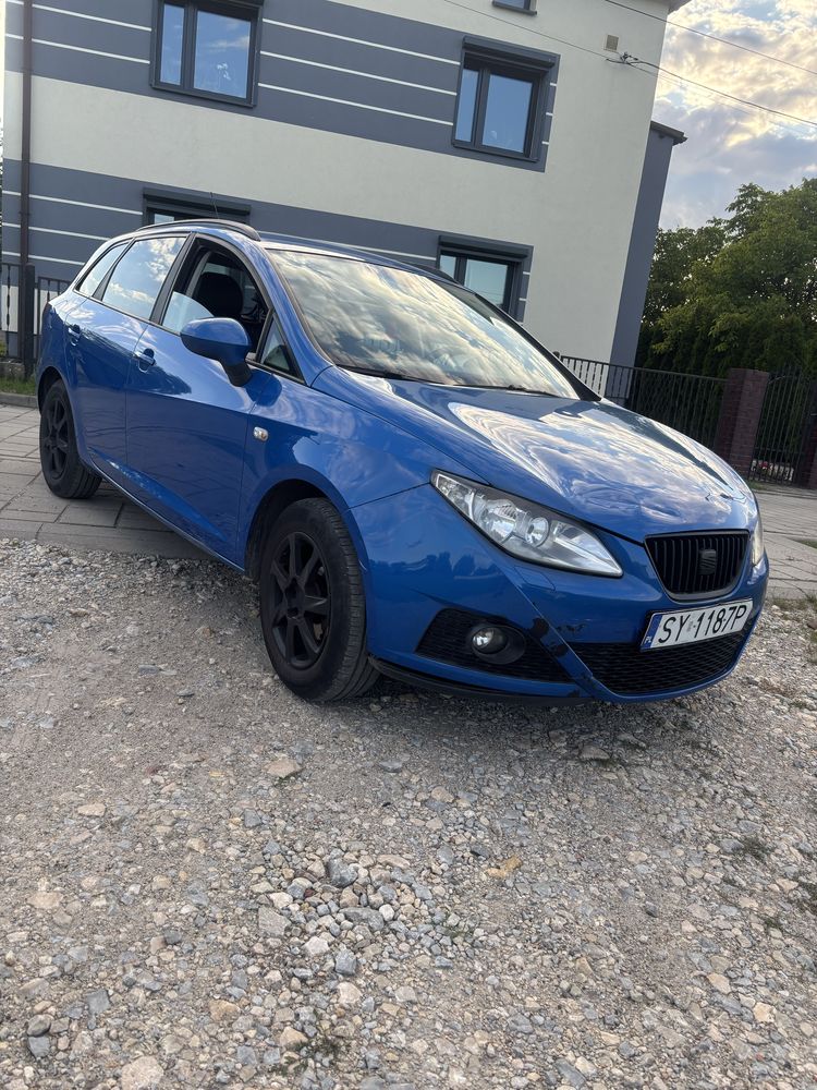 Seat ibiza Kombi 2010r/ 1.2 diesel/klima/ Samochód sprawny