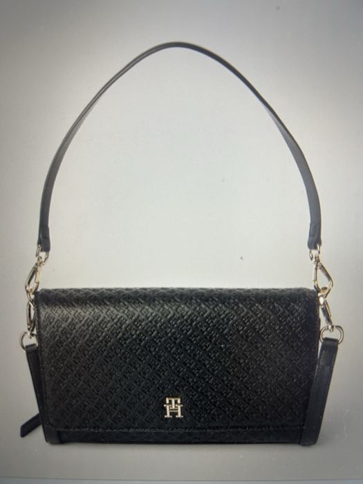 Tommy Hilfiger, nowa z metkami model ETERNITY