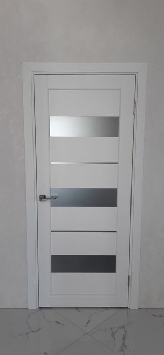 Установка дверей. Ремонт квартир.