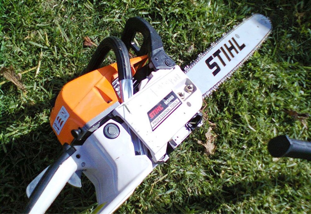 Motoserra stihl Gasolina 55cc Nova