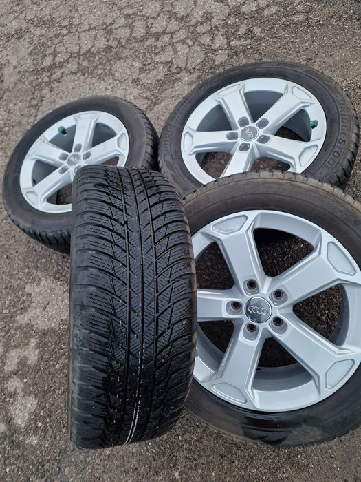 Kota Audi Q2 ORYGINALNE 215/55/17 Stan bardzo dobry
Bridgestone