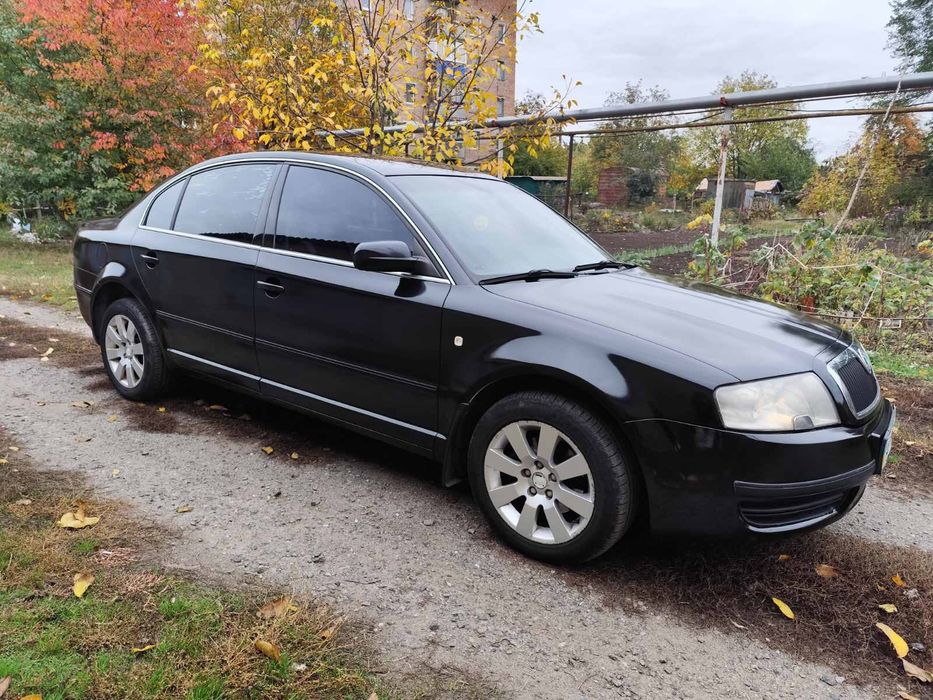 Продам Skoda superb 1.8