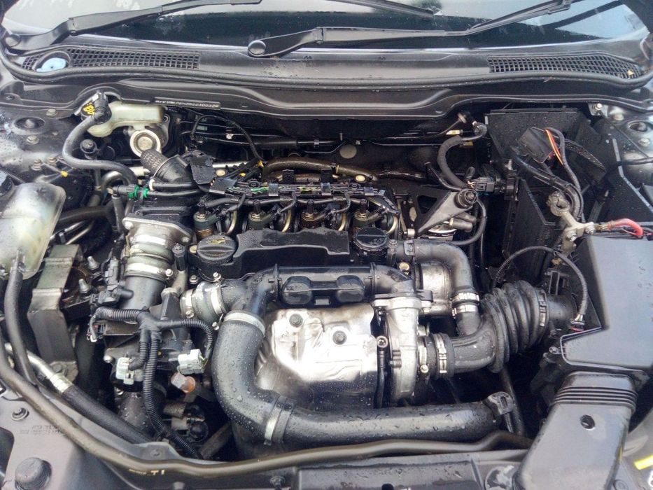 VOLVO C30 1.6D DE 2010 DISPONÍVEL PARA PEÇAS FRENTE VENDIDA