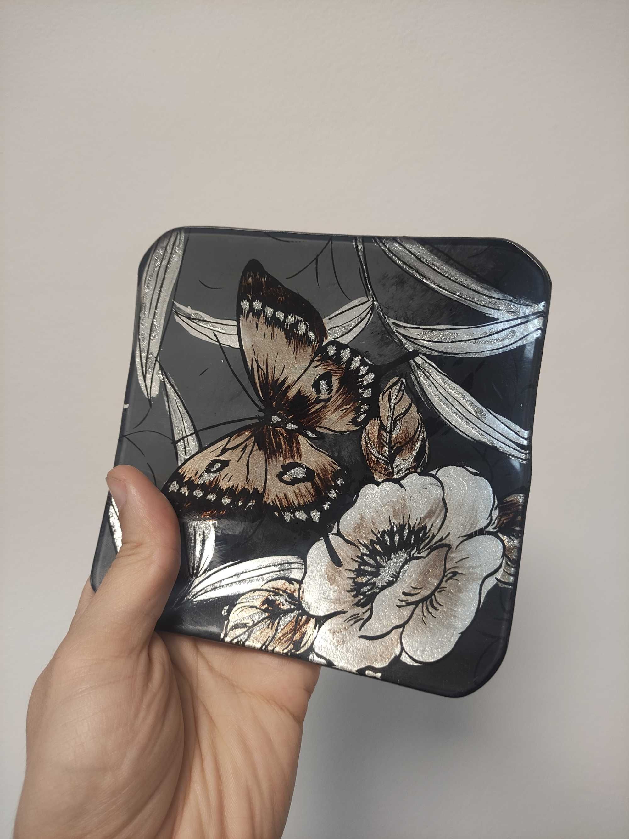 Shudehill giftware скляна тарілочка ручної роботи для прикрас дрібниць