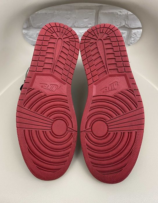 Unikat Buty Nike Jordan 1 Retro High Not for Resale Varsity Rozmiar 41