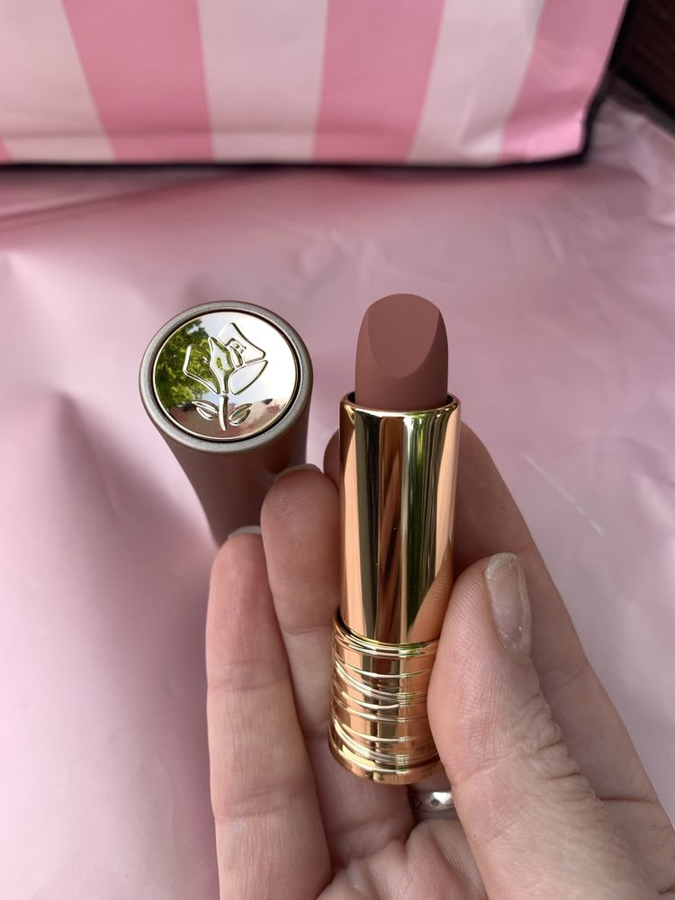 Помади Lancome та Estee Louder ( оригінал)