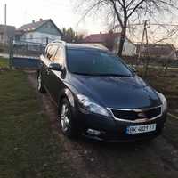 Продам хорошу машину Kia Seed 1.6 дизель 2010 року