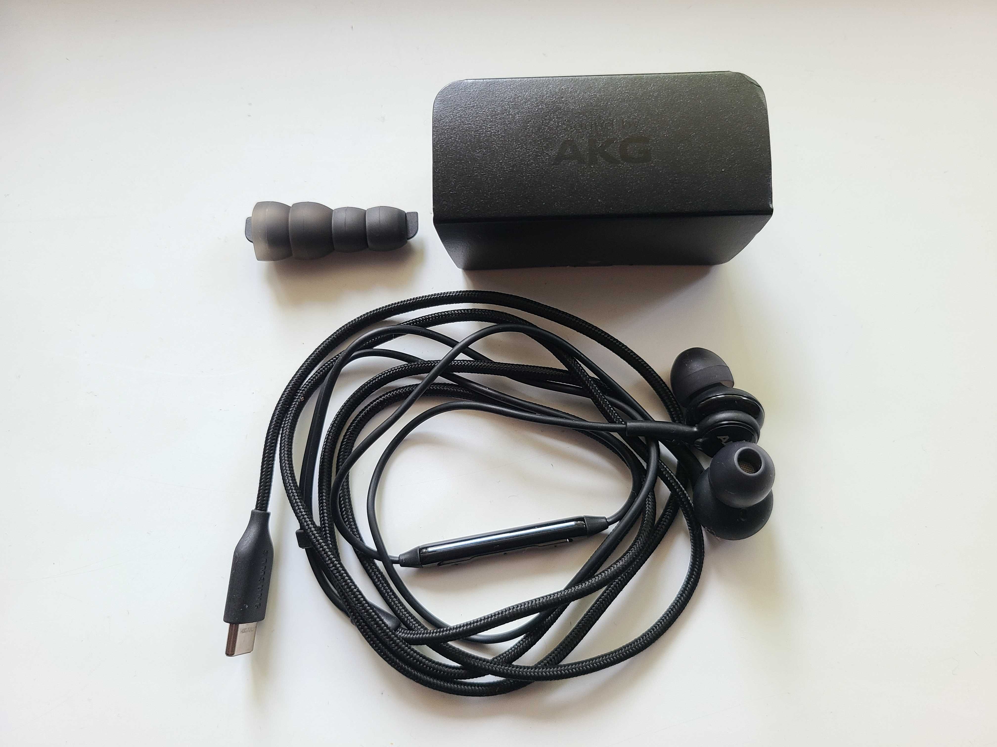 Samsung AKG Type-c