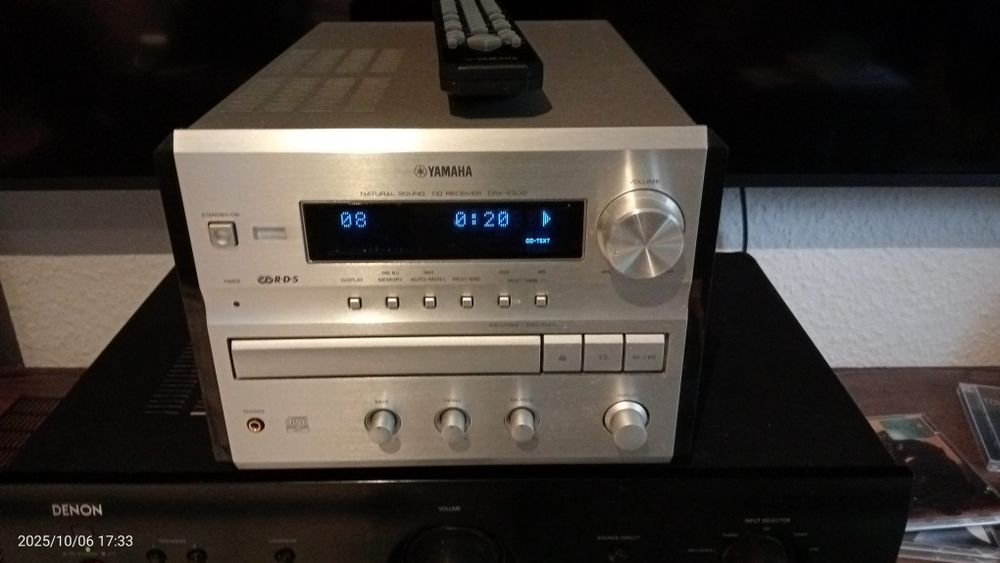 Yamaha CRX-E300 Amplituner