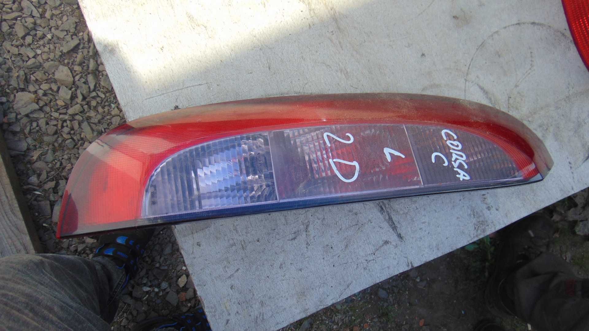 Lut55 Lampa lewa tylna tył lewy opel corsa C 3D wysyłka