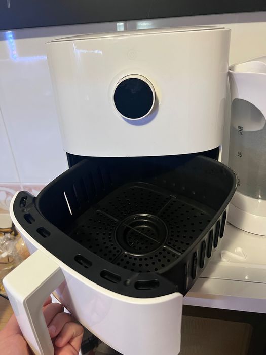 Airfryer, microondas e esquentador de água