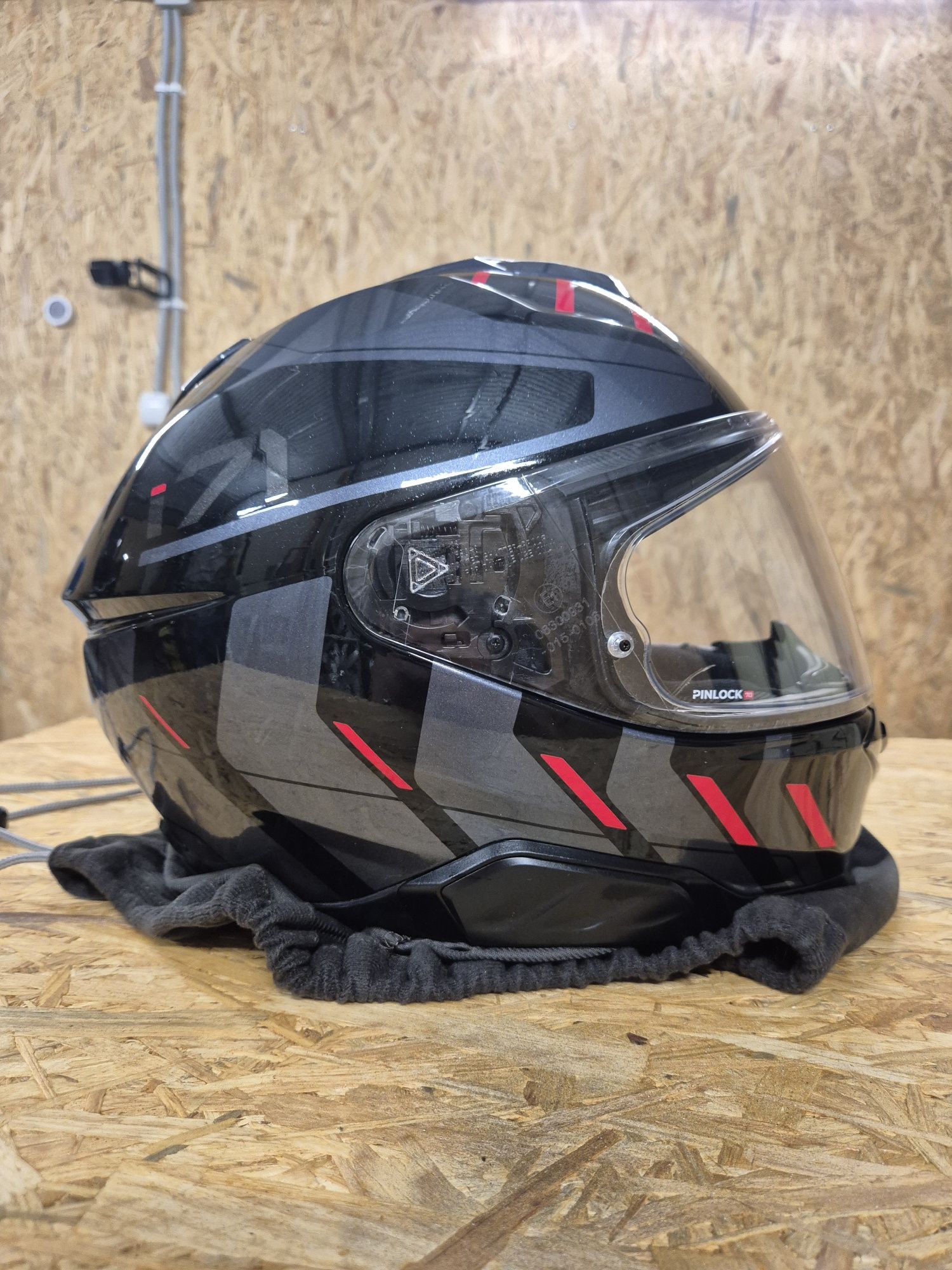 HJC i71 SIMO rozmiar M kask integralny