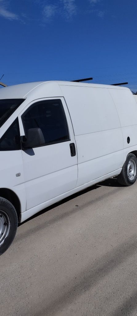 Gomes Transportes - Mudanças e Fretes em Gerais