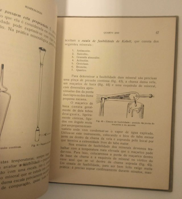 Compêndio de Mineralogia e Geologia, de Celestino Mais e Filinto Costa