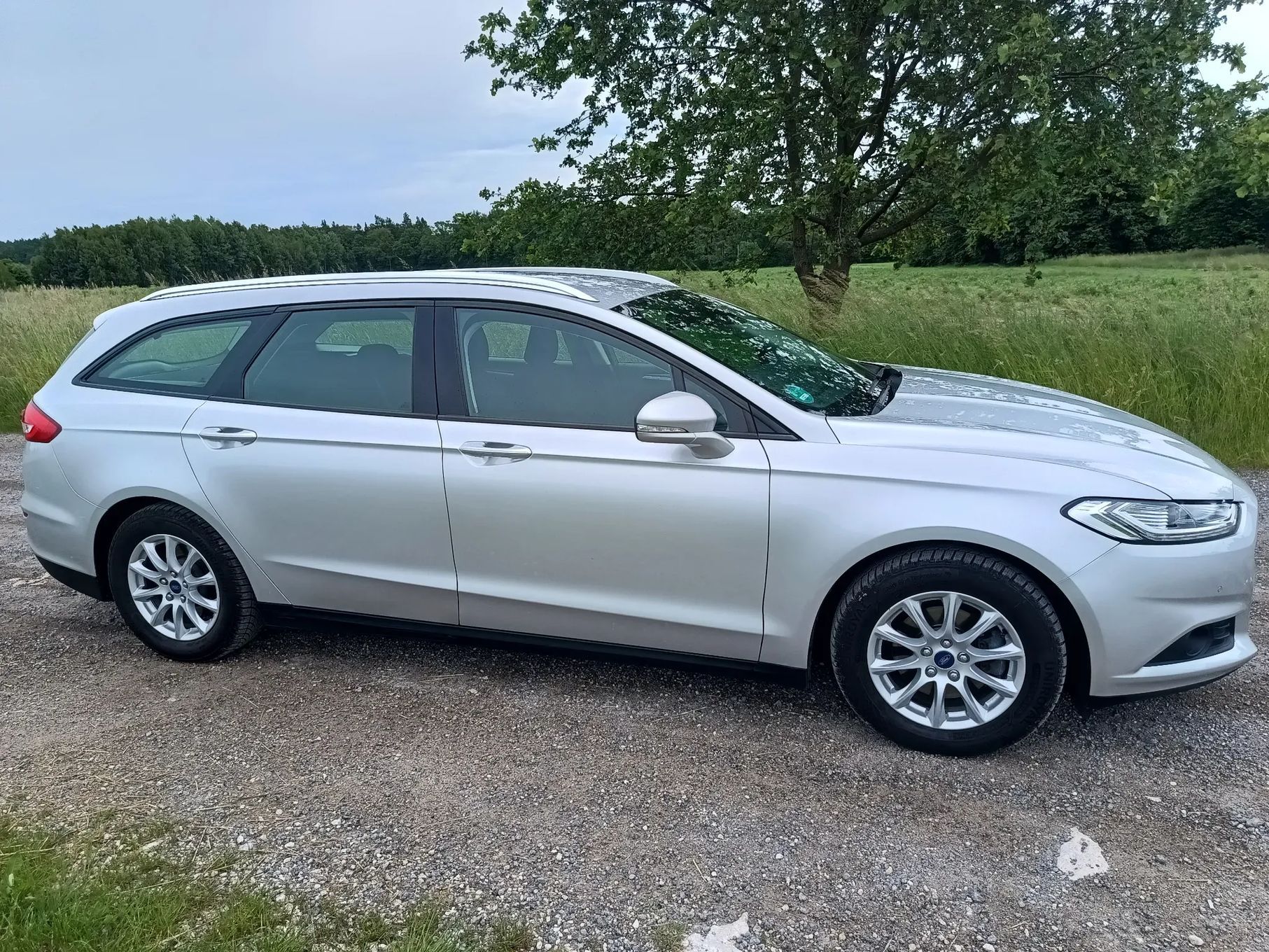 Ford Mondeo bdb st. ful leed nawi,pakiet zima, klimaronik , el.hak serwis Niemcy