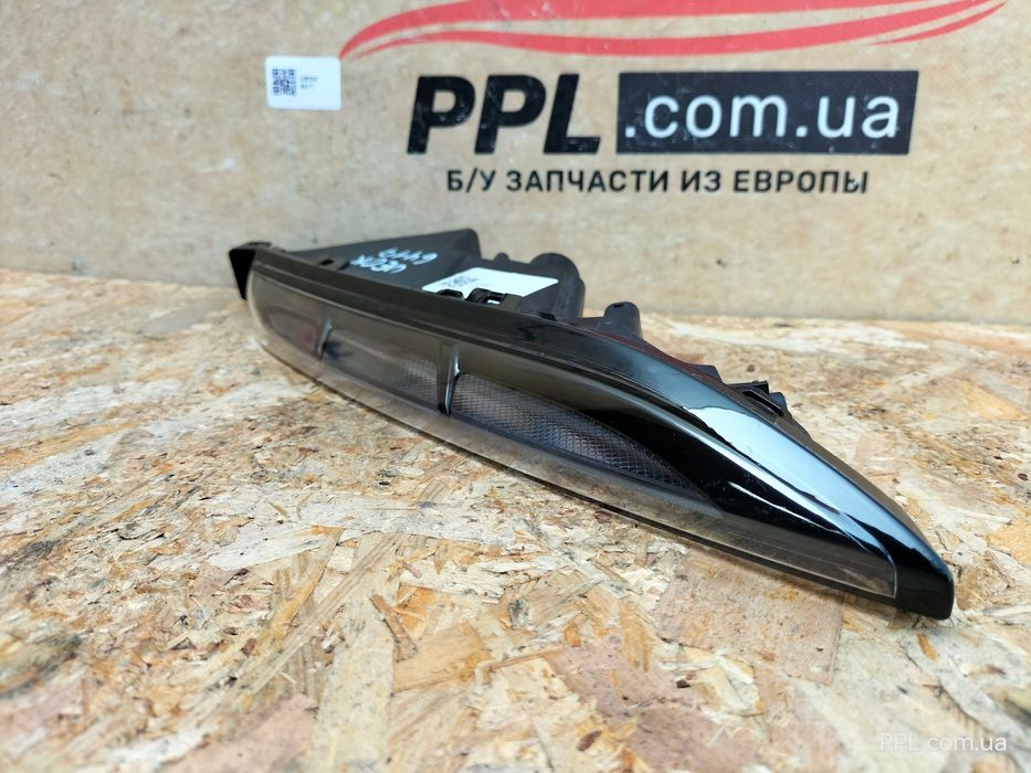 Porsche Macan 95B 18-21 дневной ходовой огонь правый ДХО