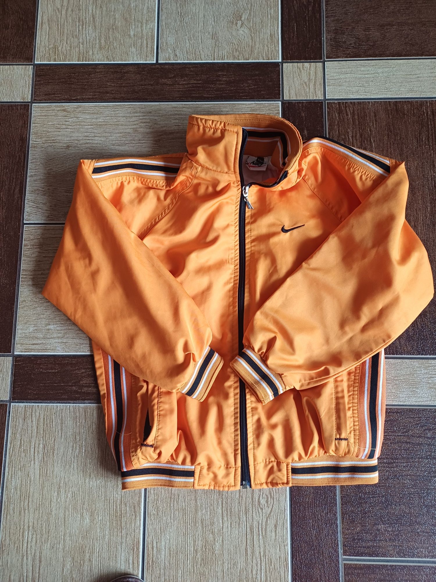 Kurtka ortalionową Nike 134