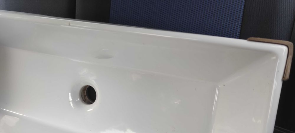 Umywalka ceramiczna Catalano Lavabo Premium 70