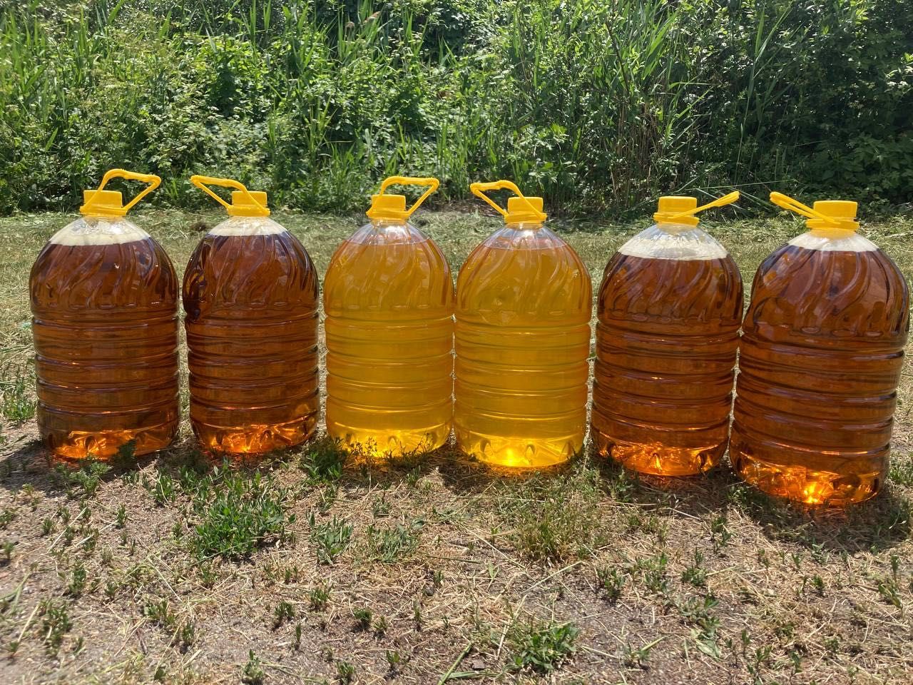 Олія соняшнікова, масло подсолнечное.