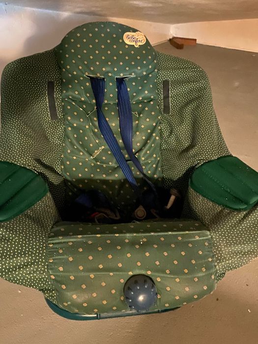 Vendo cadeira de bebé acolchoada