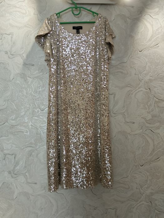 Блискуче плаття за 150 грн