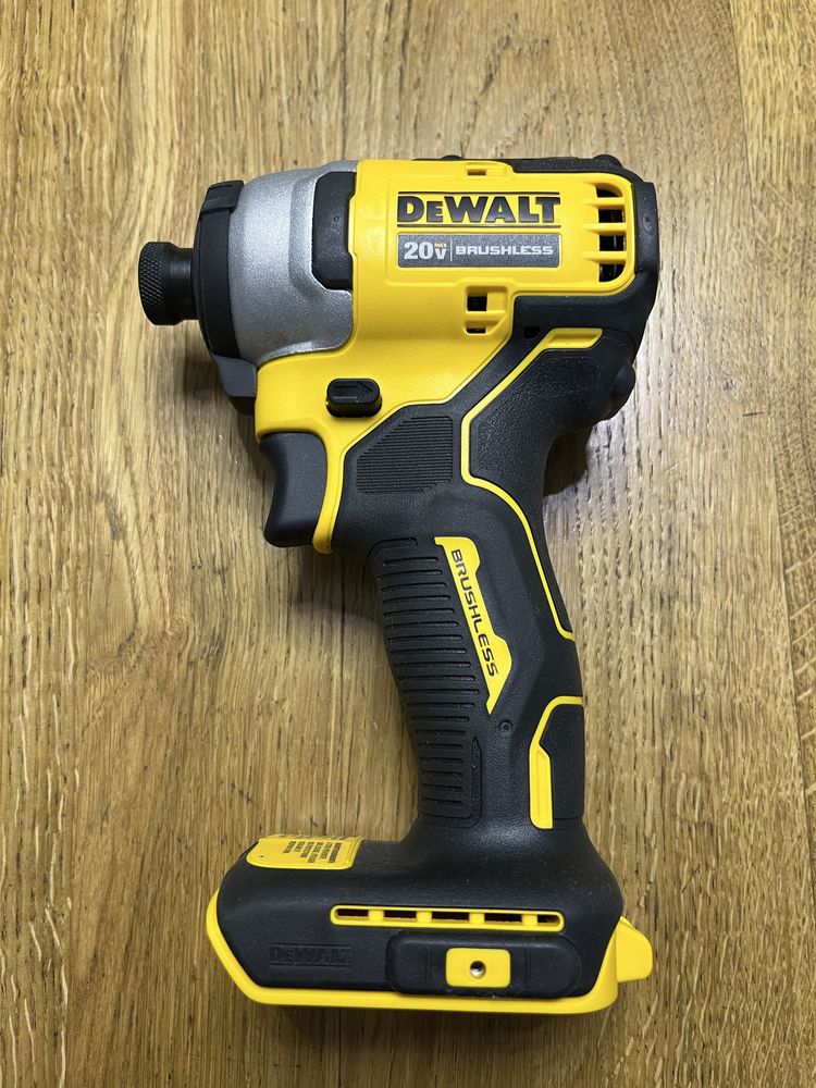 DEWALT DCF 809 20v