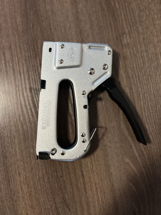 Мебельный степлер Master Tool – НОВЫЙ