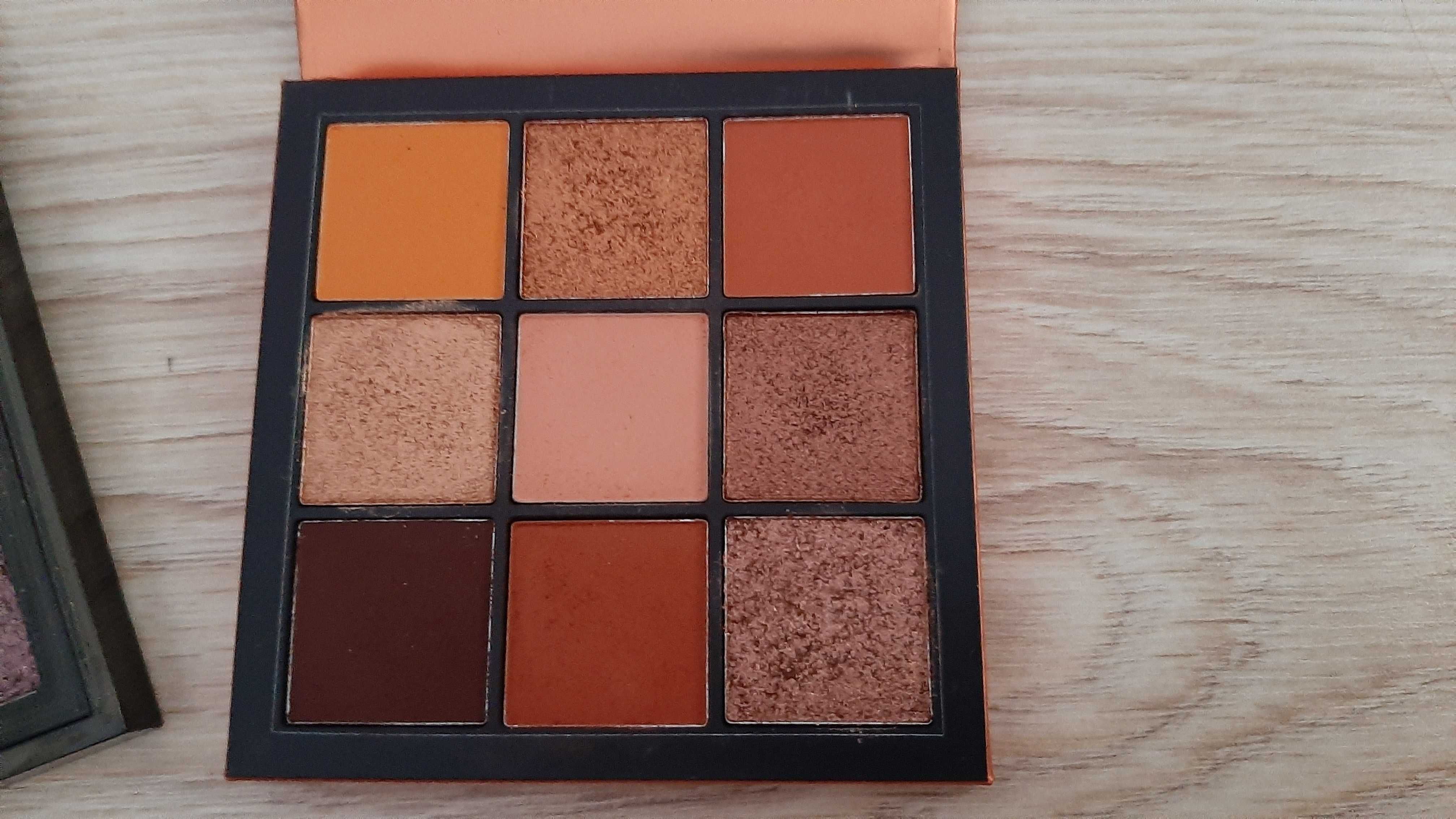 Huda Beauty Topaz Obsessions