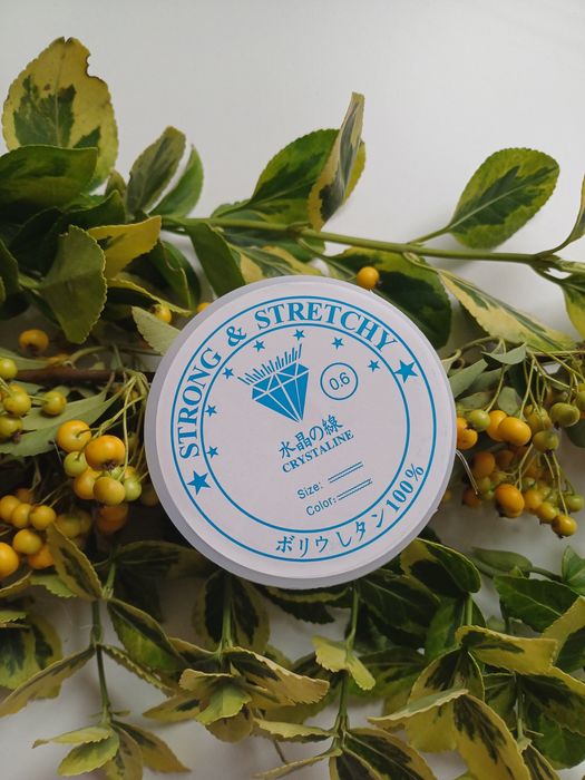 Transparentna gumka do robienia bransoletek, grubość 0,6mm