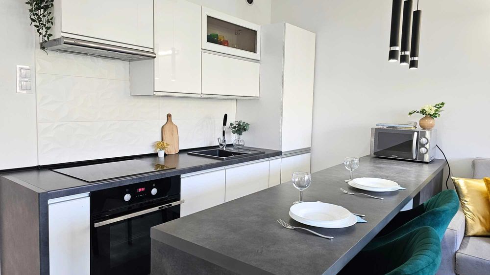 Wyjątkowe 2-pokojowe mieszkanie z balkonem - ul. Wybickiego 12, DG