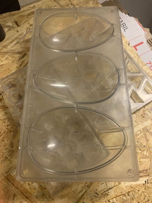 Moldes em policarbonato para bombons