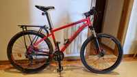 Bicicleta BTWIN RockRider 540 com porta bagagem