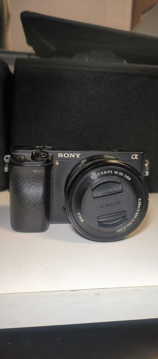 (5857) Sony a6300 + sony 16-50 + 3 baterie i ładowarka+3xkarta pamięci