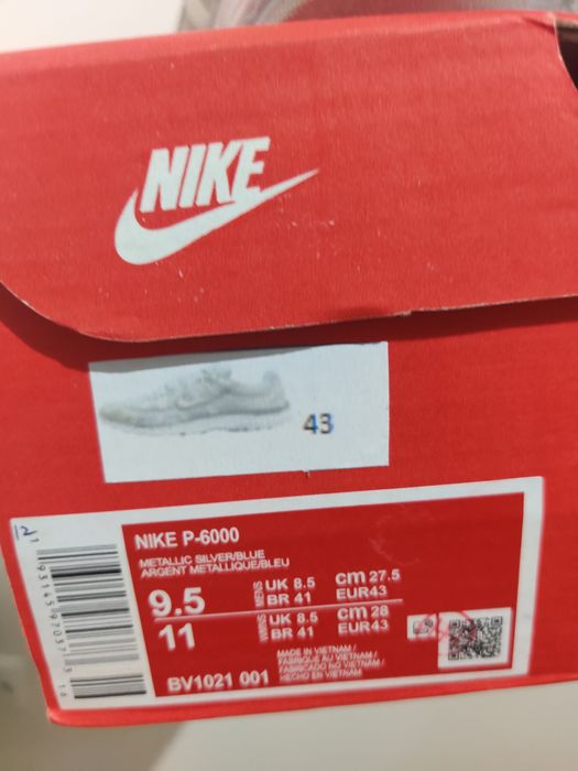Sapatilhas Nike P-6000