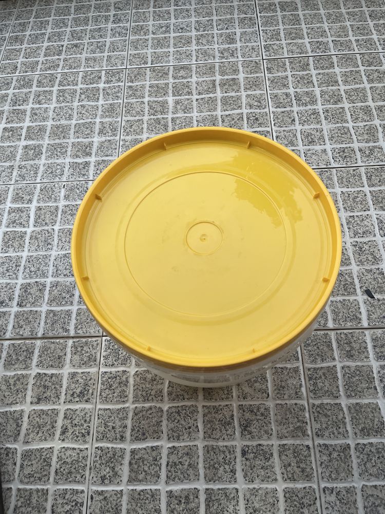 Balde alimentar 15 liteos