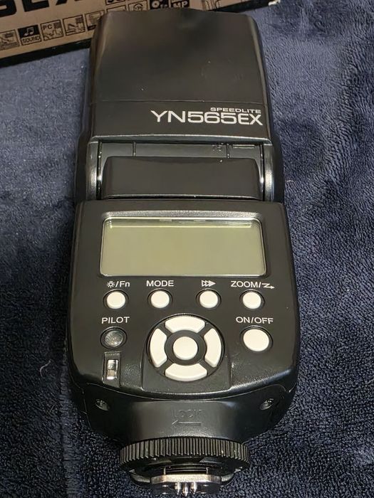 Фотоспалах Yongnuo YN565EX для Canon + розсіювачі