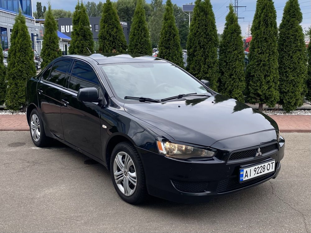 Mitsubishi Lancer X 2010