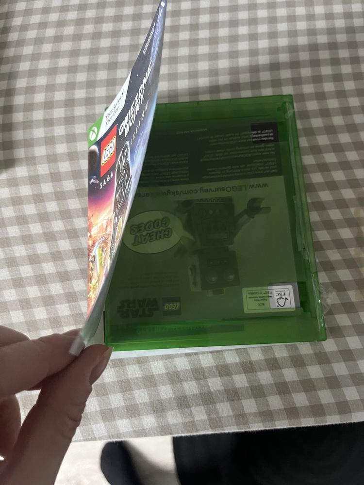 4 gry xbox series x jak nowe