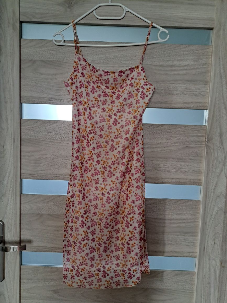 Sinsay Sukienka mini
