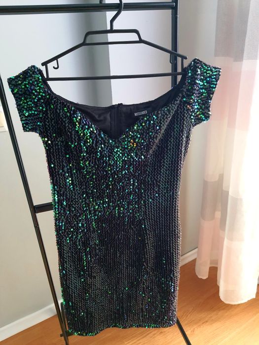 Sukienka cekinowa hiszpanka Missguided L-40