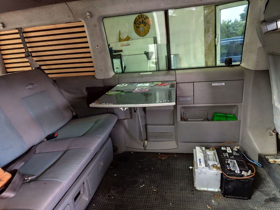 VW t4  1.9 TD e VW t4  caravelle 2.4D