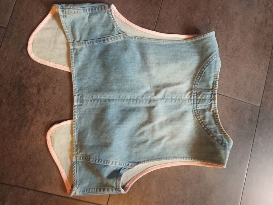 Bezrenkawnik/kamizelka H&M, jeans z ozdobami 13-14 lat