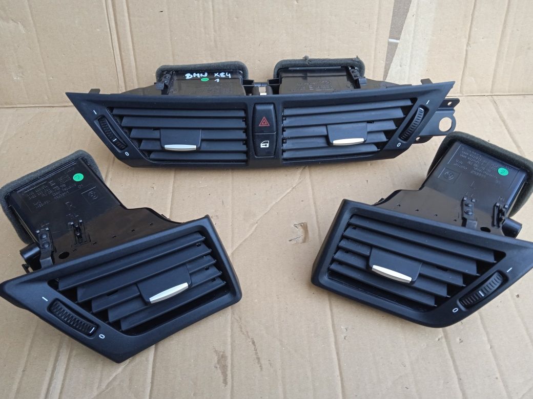 BMW X1 E84 Kartki Nawiewu Powietrza Konsoli