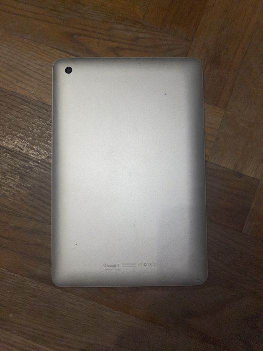 Старий планшет на запчастини