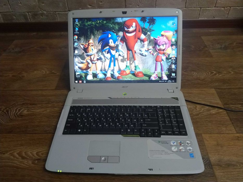 Acer Aspire 7720ZG (17.1 LCD)Pentium T3500/DDR2 2Gb/HD 3450/SSD 120Gb)