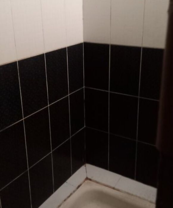 Продаж просторої кімнати в гуртожитку