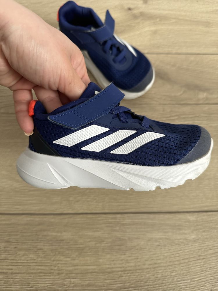 Дитячі кросівки сині adidas оригінал