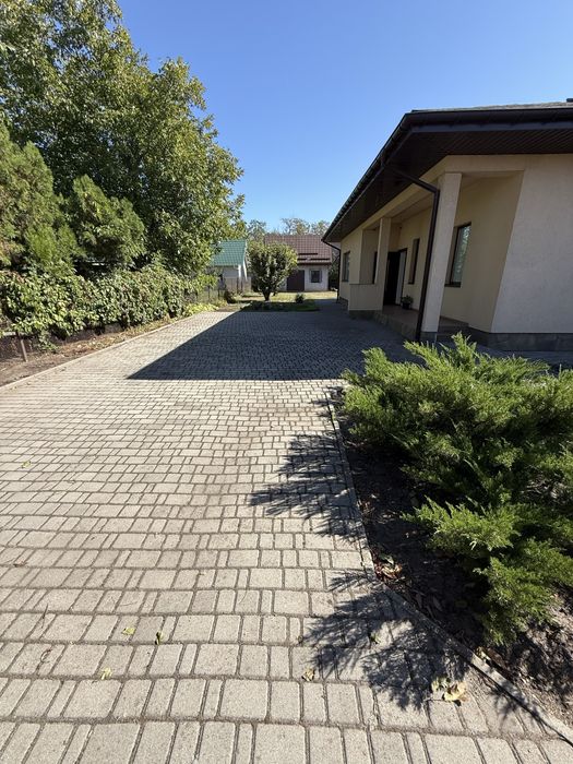 Продам дом (дачу) Подгородее Підгороднє